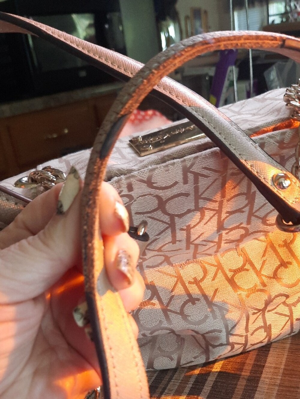 Calvin Klein Cream Tote with Gold Chain Handles - Picture 8 of 9